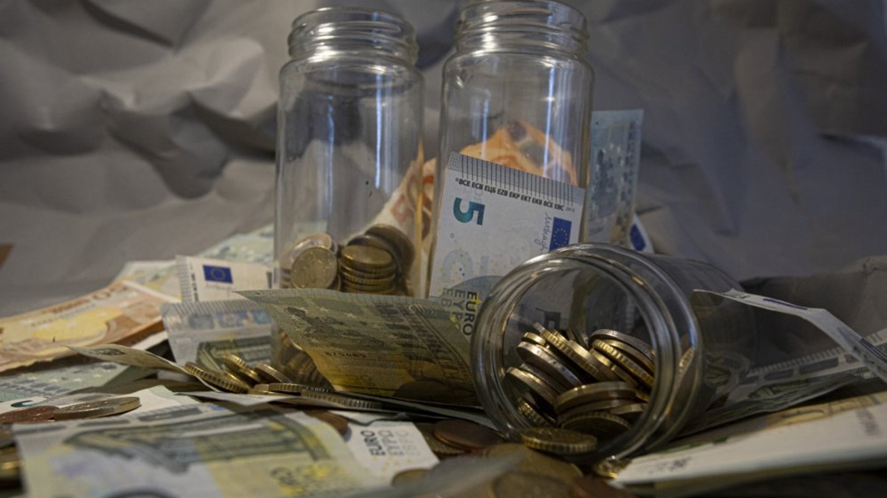 Infografika: Cik pērn nopelnīja Latvijas bankas?
