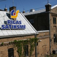 'Rīgas satiksme' neizpratnē par līguma laušanu ar 'Pasažieru vilcienu'