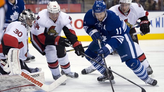 Senators Maple Leafs Hockey.JPEG-00fb0