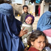 Afganistānā jauna vardarbības uzliesmojuma dēļ mājas pametuši 56 000 cilvēku