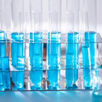 Latvijā pētīs, kā implantējamos biomateriālos iestrādāt medikamentus