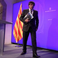 Лидер Каталонии вместо объявления о выборах отправил письмо в Мадрид