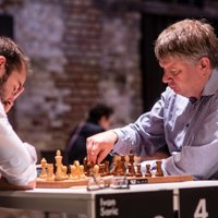 Aleksejs Širovs starp FIDE 'Chess.com Grand Swiss' turnīra līderiem