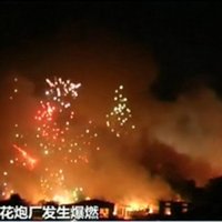 Video: Sprādzieni Ķīnas pirotehnikas rūpnīcā; viens bojāgājušais, 48 ievainoti