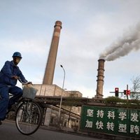 Rūpnīcas Ķīnā iepludina atmosfērā ozona slāni noārdošu ķimikāliju, liecina pētījums