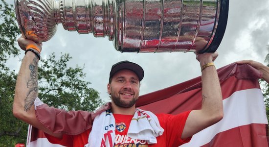 Кубок Стэнли привезут в Латвию второй год подряд 