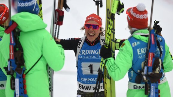  Laura Dahlmeier finish women relay Biathlon 