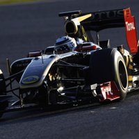 Raikonens un 'Red Bull' ātrākie otrajā treniņā Bahreinā
