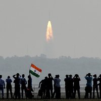 Indija orbītā nogādājusi rekordlielu satelītu skaitu