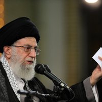 Ajatola Hamenei: kodolvienošanās liktenis 'nav skaidrs'