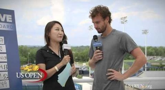 Video: Ernests Gulbis minūtes laikā atbild uz nenopietniem jautājumiem