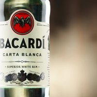 Ukraina kara sponsoru listē iekļāvusi 'Bacardi' rumu