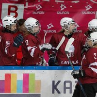 Latvijas hokejistes pēc veiksmīga sākuma piekāpjas arī Nīderlandei