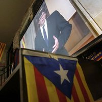 Spānijas karalis ignorē miljoniem kataloņu, pārmet Pudždemons