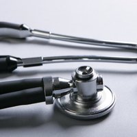 Левитс: государство должно оплачивать третьего помощника в практиках семейных врачей