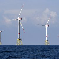 2022.gadā ES elektroenerģijas ražošana no vēja un saules apsteidza gāzi, liecina pētijums