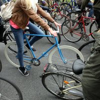 Rīdzinieku neatsaucības dēļ Rīgas dome mainīs Ķengaraga veloceliņa maršrutu