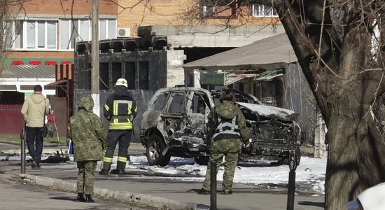 Ukrainā sestdien atgriezušies 14 gūstekņi; cerības uz Mariupoles iedzīvotāju evakuāciju