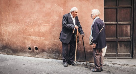 Vai vajag cīnīties pret novecošanos? RSU eksperti pēta jaunības kultu