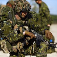 Канада вскоре может прислать в Латвию боевые вертолеты и спецназ "Томагавк"