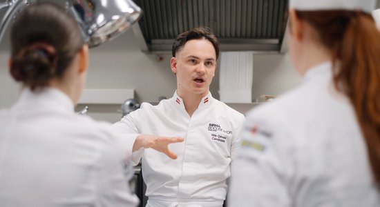 Kā Latvijas komanda trenējas prestižā pavāru konkursa "Bocuse d’Or" finālam