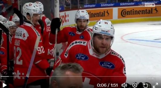 'Izejam parunāties?' – Latvijas un Šveices hokeja spēles ainiņas