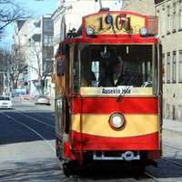 Ретро-трамвай нарасхват: в Rīgas satiksme рассказали о доходах от аренды транспорта
