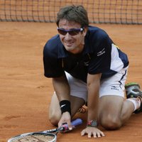 Испанцу покорился рекорд Открытой эры, у Федерера — 900 побед
