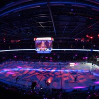 Covid-19 hokejā: 'Ņeftehimik' nakti pavadījusi Rīgā, dienas pirmajā pusē lido uz Sanktpēterburgu