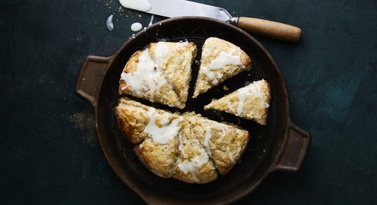 Банановые кусочки печенья Scone (Сконы)