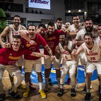 Melnkalnes basketbolistu uzvara pār Turciju saasina cīņu par tikšanu uz Pasaules kausu Latvijas grupā