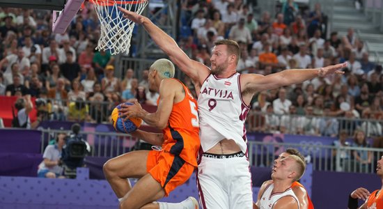 Latvijas 3x3 basketbolistiem Ķīnā neizdodas tikt "Masters" turnīra pusfinālā