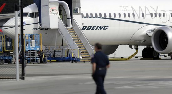 Pēkšņi miris vēl viens ar 'Boeing' lidmašīnu ražošanu saistīts trauksmes cēlējs