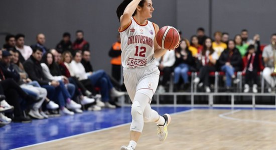 Jurjānes un Pulveres 'Galatasaray' sasniedz FIBA Eirokausa izslēgšanas turnīra otro kārtu