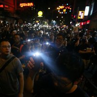 Honkongā turpinās protesti pret likumprojektu par tiesājamo izdošanu Ķīnai
