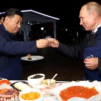 Посол Китая в ЕС: Пекин не признает Крым и Донбасс российскими и не оказывает военную помощь Москве
