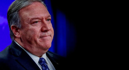 Navaļnija saindēšanu pasūtījušas 'augstas Krievijas amatpersonas', apgalvo Pompeo