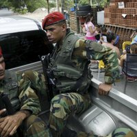 Venecuēlas armija sola lojalitāti Maduro viņa konfliktā ar Kongresu
