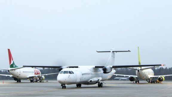 "RAF-Avia" ATR72-212A (500) kravas lidmašīna - 17