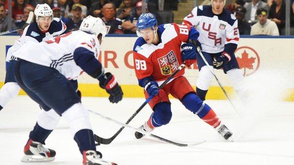 Czech David Pastrnak vs USADustin Byfuglien (33) and Ryan McDonagh (27)