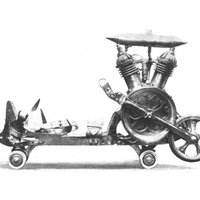 Foto: 1912. gada motorizētās skrituļslidas ar zirgspēka jaudu