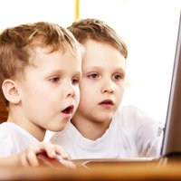 Почему дети сбегают в киберпространство?