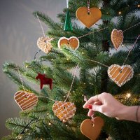 Padomi, kā organizēt un pašu spēkiem atsvaidzināt Ziemassvētku rotājumus