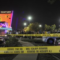 Betmena pirmizrādes laikā Denverā nogalināti 12 cilvēki (16:10)