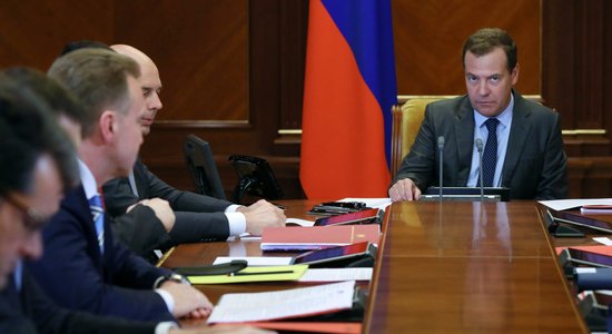 В соцсетях Медведева появился пост о "следующем походе для восстановления границ". Утверждается, что страницу взломали