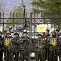 Nolemj evakuēt Ukrainas armiju no Krimas