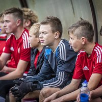 Futbola akadēmija talantu skatē pulcē U-13 grupas jauniešus