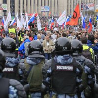 ФОТО: В Москве после митинга на проспекте Сахарова задержали 256 человек