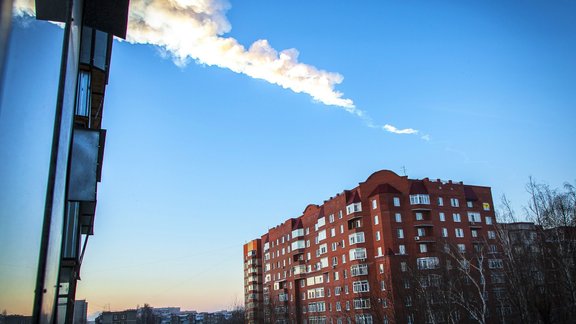 Krievijā virs Urālu apgabala sprādzis meteorīts - 1