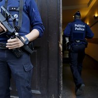 В Бельгии полицейский застрелил вооруженного посетителя кафе